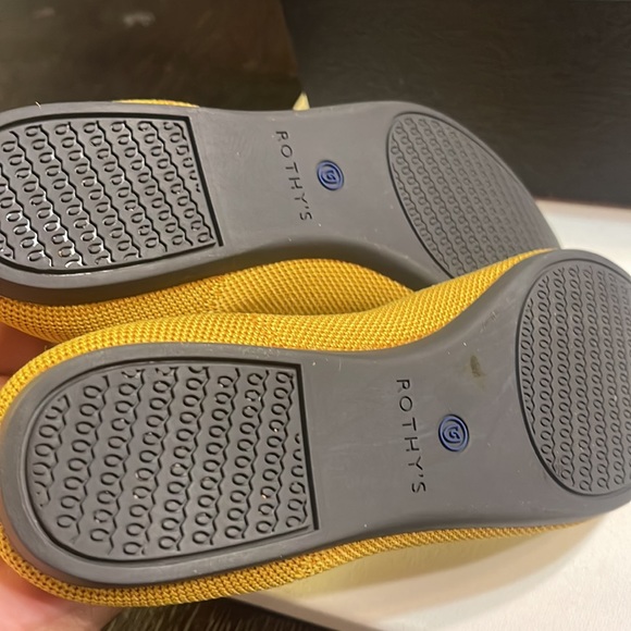 Womens size 7 Rothy’s flats - Picture 6 of 10